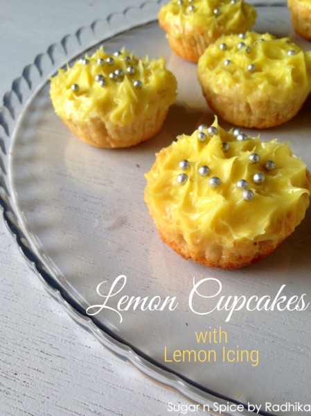 Lemon Cupcakes with Lemon Icing